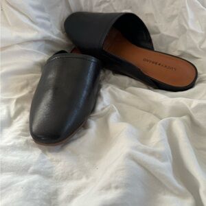 LUCKY BRAND Black Leather Womens Slip On Mules Size 8.5- worn in store to try on